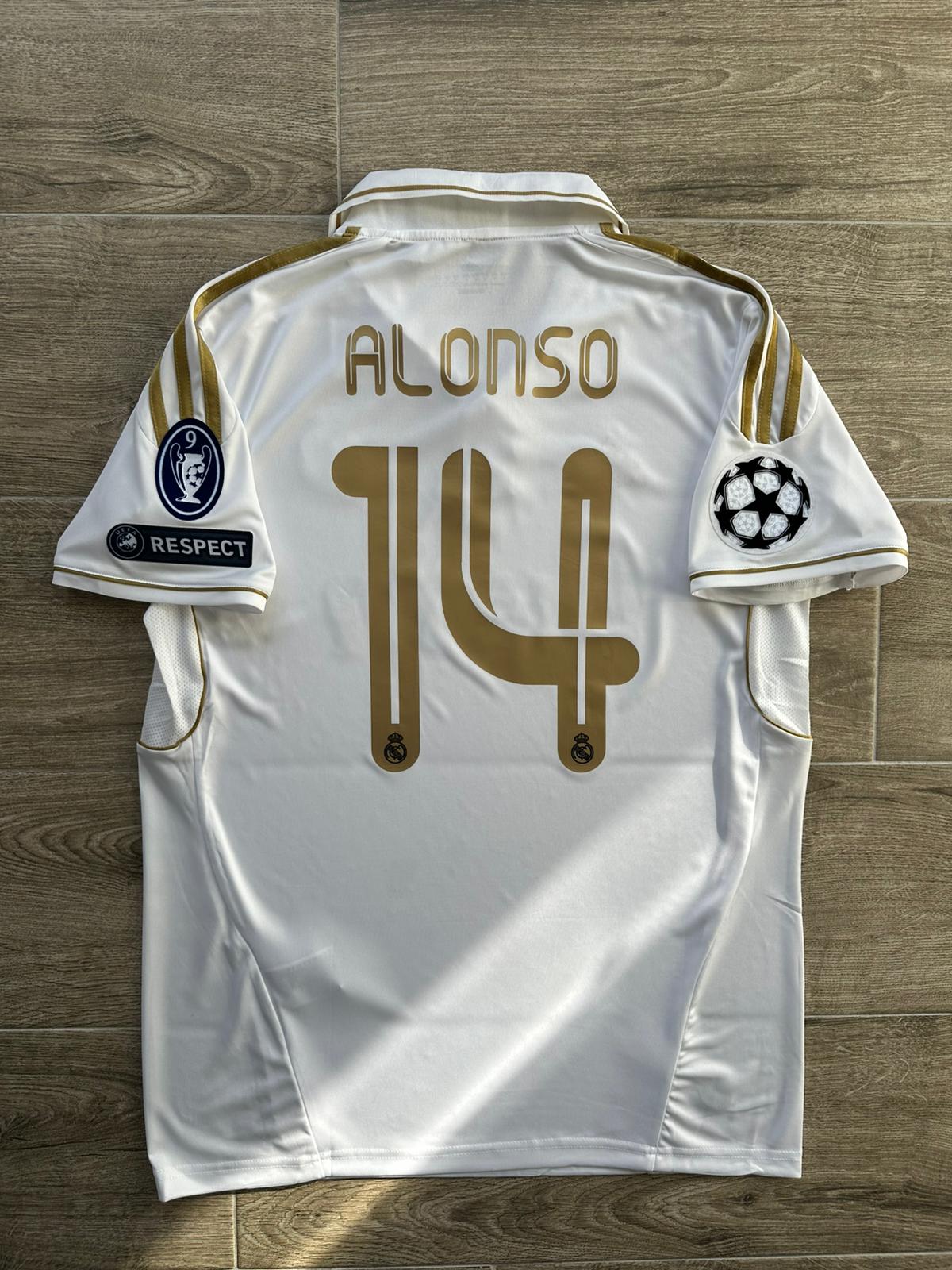 Real Madrid 2011-2012 İç Saha “Xabi Alonso” forması