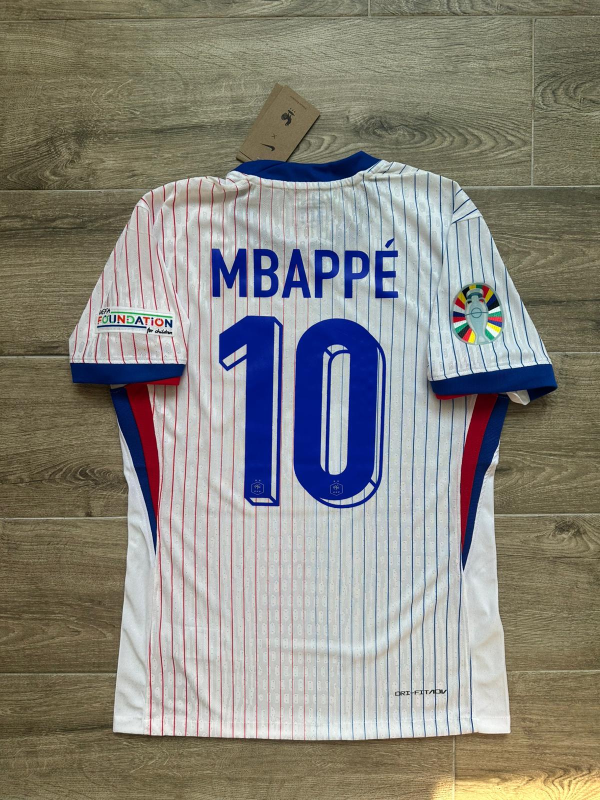 Fransa Euro 2024 Deplasman “Kylian Mbappe” forması