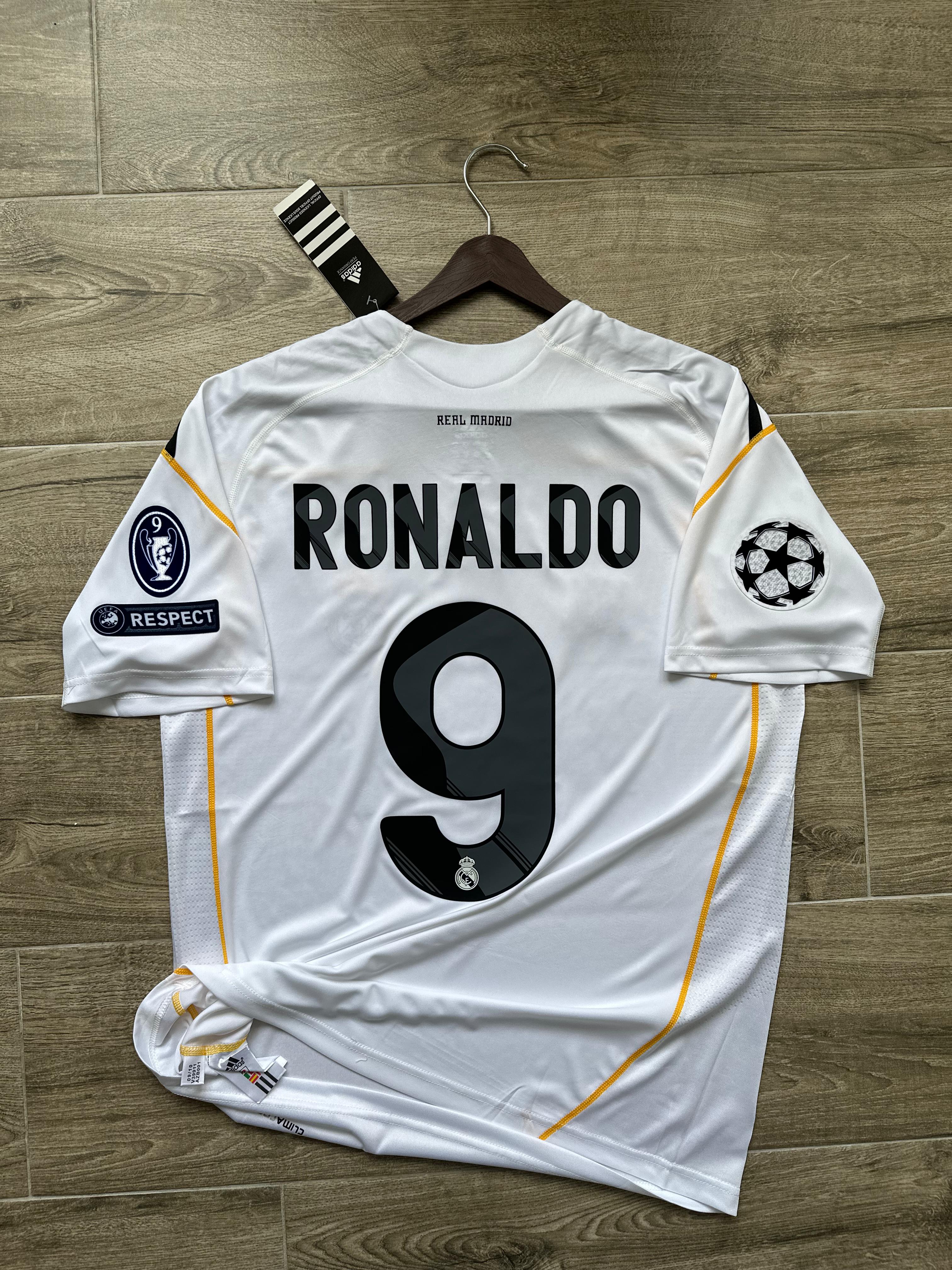 Real Madrid 2009-2010 İç Saha “Cristiano Ronaldo”