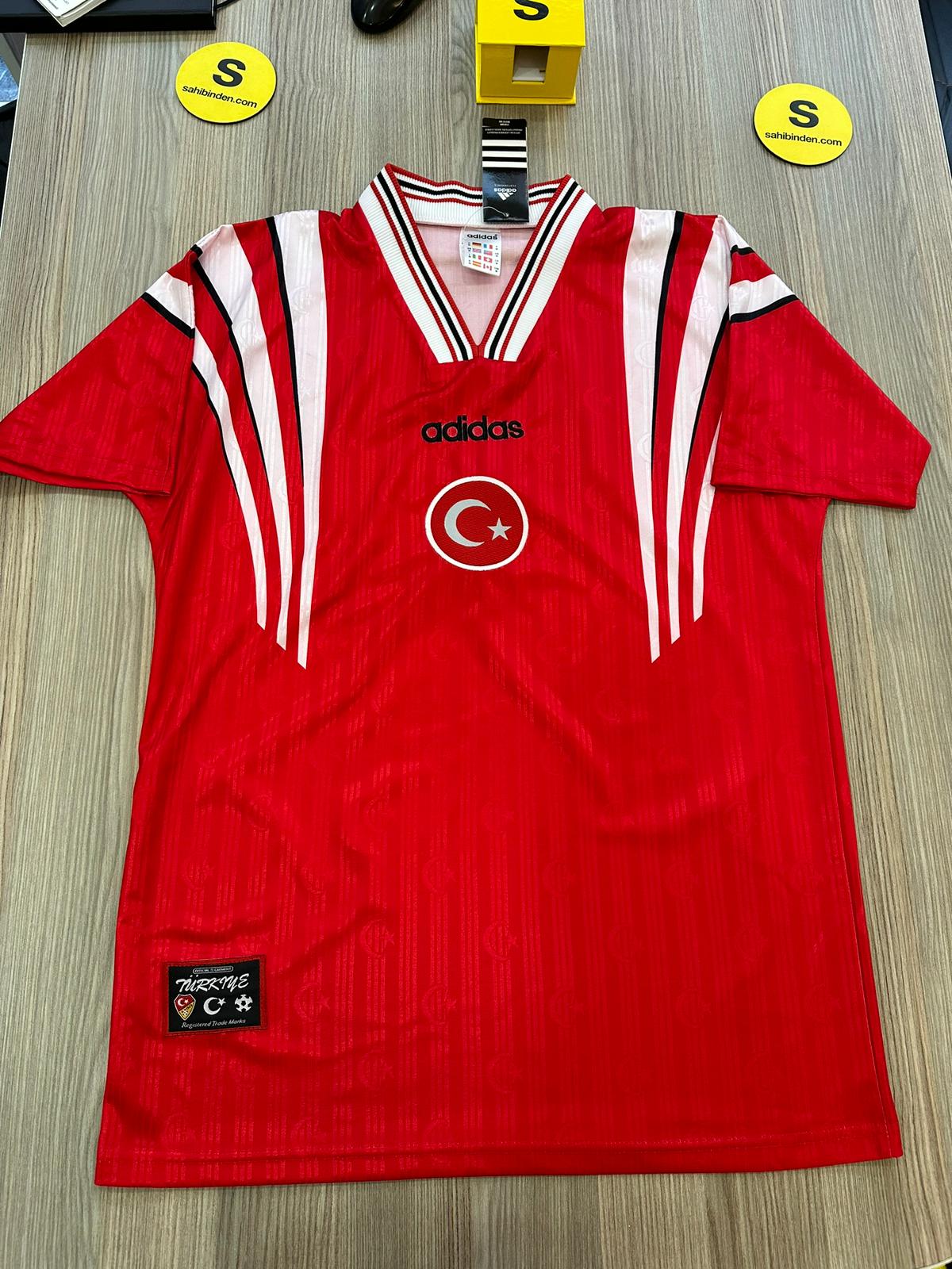 Türkiye 1996 Retro Forma “İsimsiz”